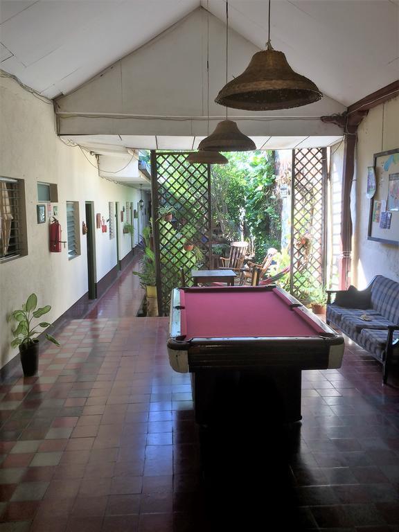Hostal Casa Ivana Леон Экстерьер фото