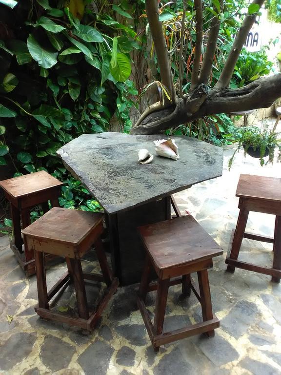 Hostal Casa Ivana Леон Экстерьер фото