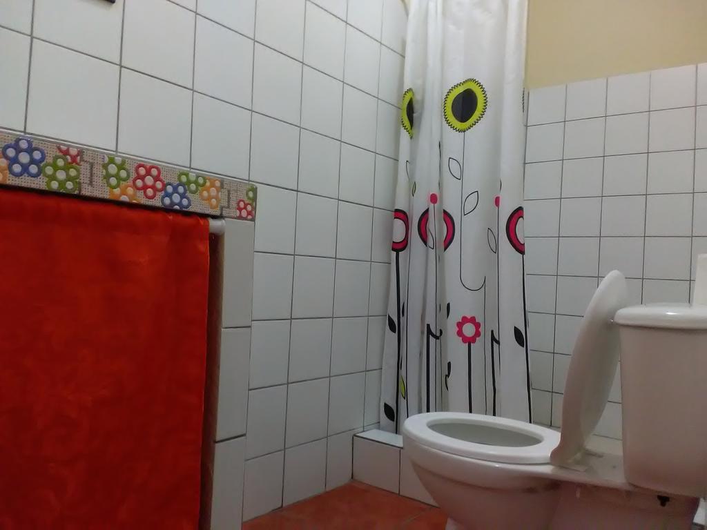 Hostal Casa Ivana Леон Экстерьер фото